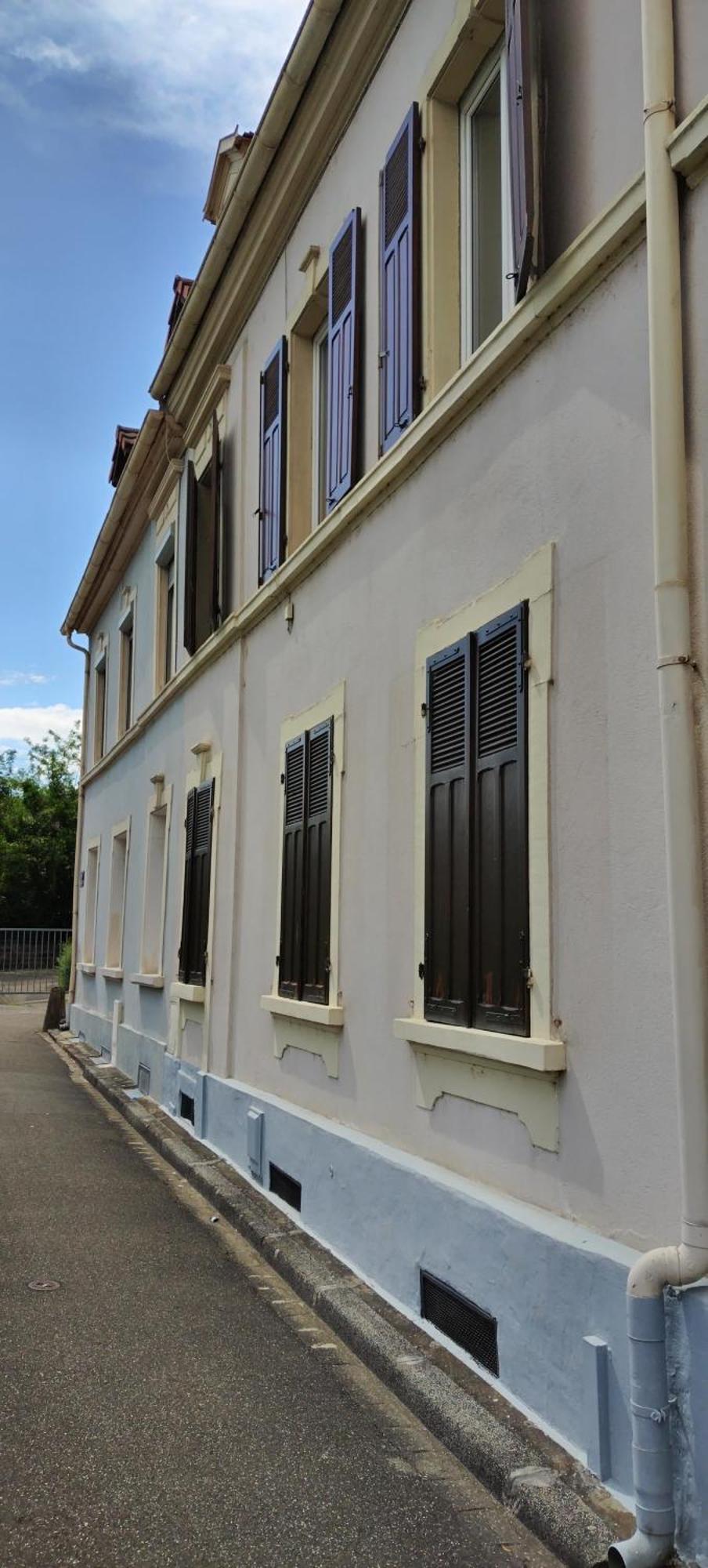 Appartement Entier, Proche Tram-Train Et Commodites, Parking Gratuit مُلووز المظهر الخارجي الصورة